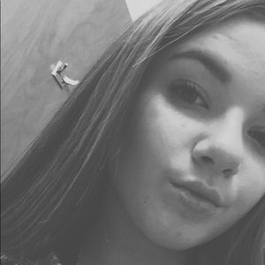 Meet your Posher, Cora